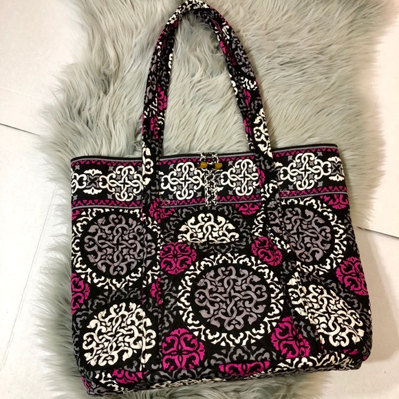 Vera Bradley Handbags - Vera Bradley Canterberry Magenta large tote bag Vera Bradley Handbags - Vera Bradley Canterberry Magenta large tote bag